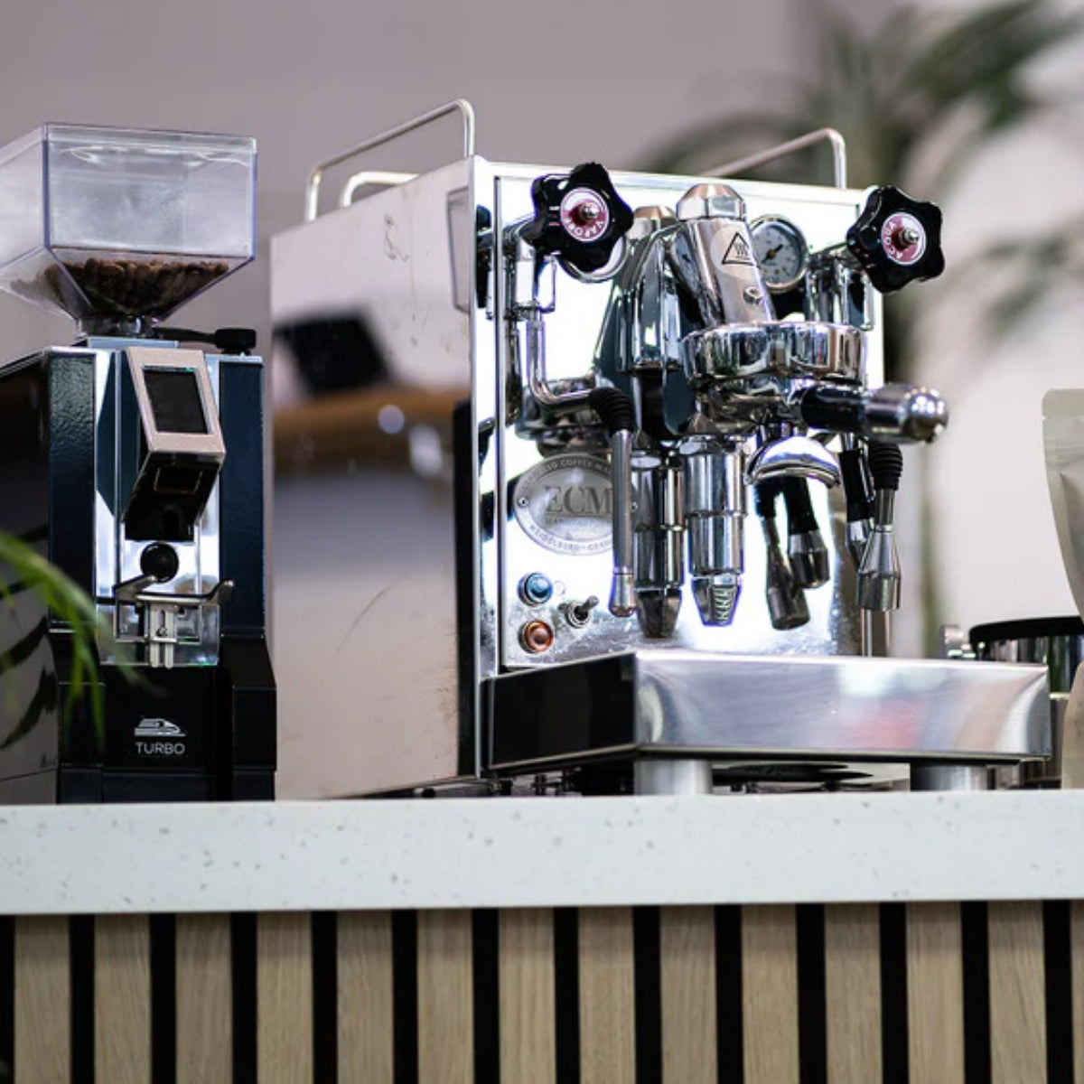 Espresso aparat ECM Mechanika Slim PID sa mlinom Eureka Mignon Turbo